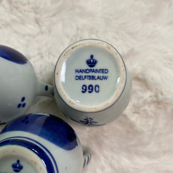 Set of 3 Vintage Miniature Delft Blue Vase Pitcher Hand Painted Blue and White - Picture 6 of 7